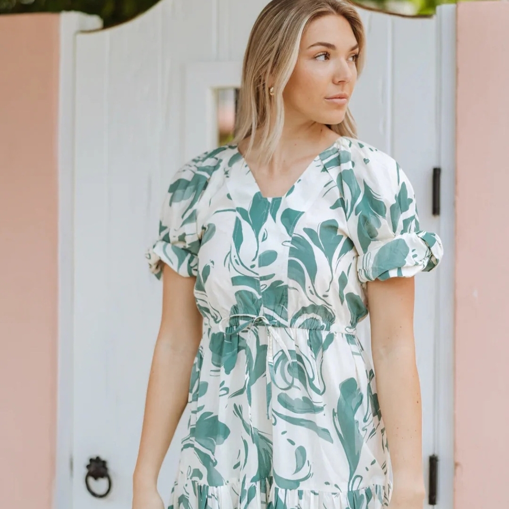Great Transition Outfit Lightweight Green and White Patterned Midi Dress